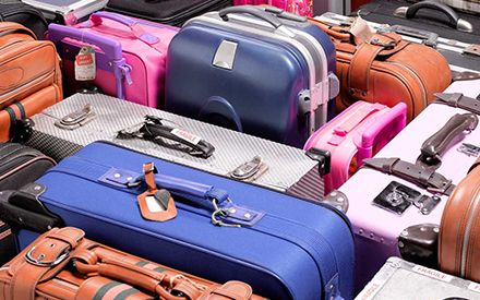 How to choose the right material for your suitcase?
